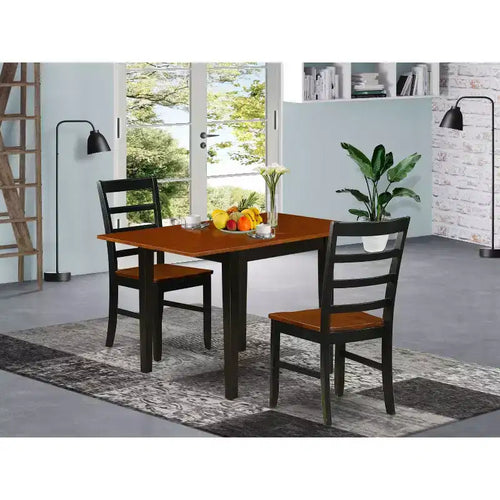 3-teiliges Esszimmertisch-Set mit quadratischem Tisch und Stühlen mit Leitersprossenlehne, Tischplatte aus Massivholz, in Schwarz und Kirschbaum-Optik