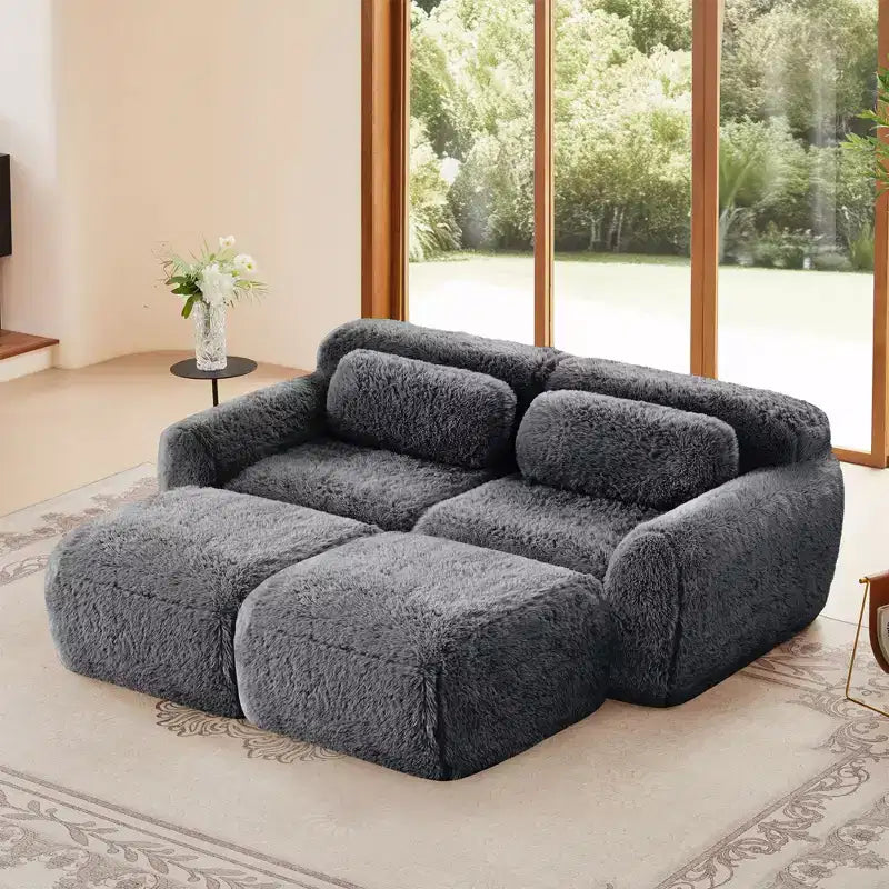 80,3-Zoll-Ecksofa aus hellbeigem Plüschstoff mit Zierkissen und 2 Hockern, 32D-Hochdichte-Schaumstoff