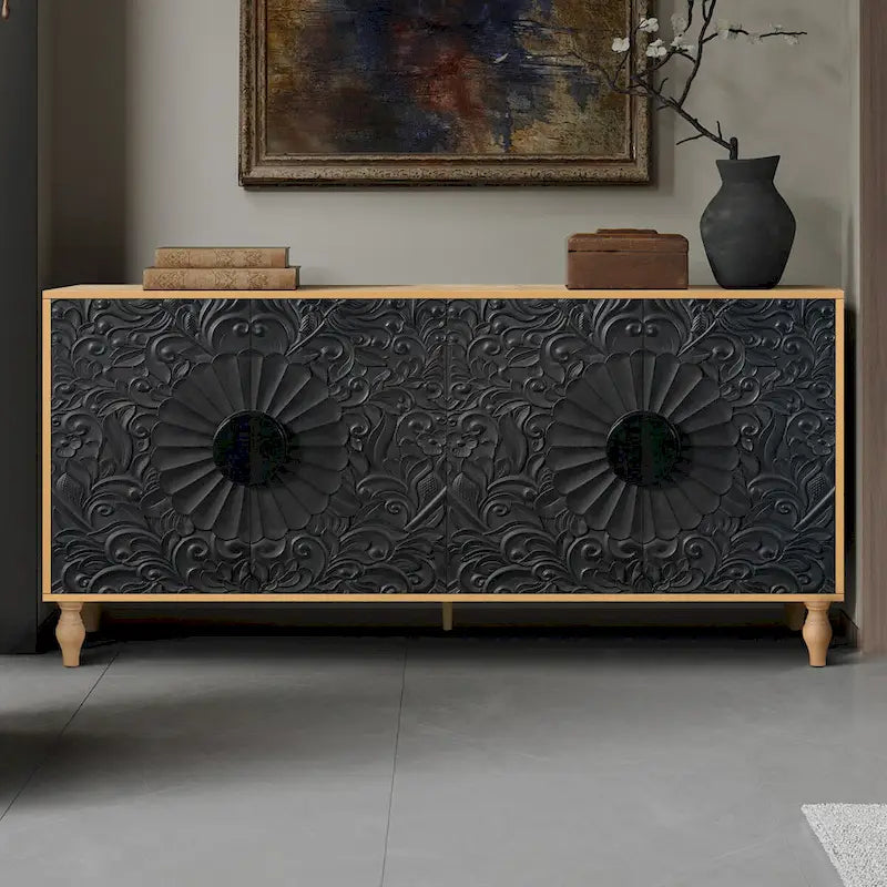 Geschnitzte Symmetrische Design Sideboards