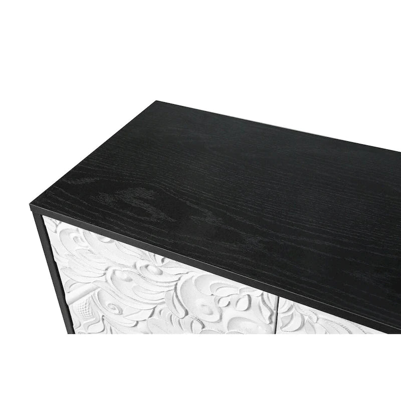 Geschnitzte Symmetrische Design Sideboards