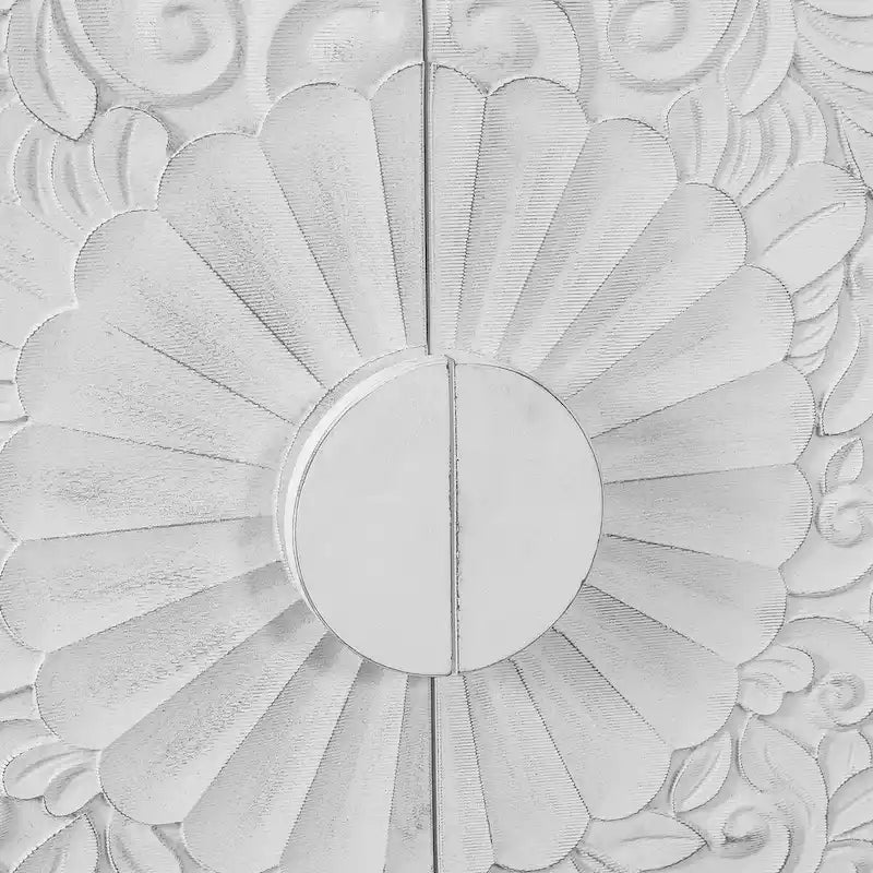 Geschnitzte Symmetrische Design Sideboards