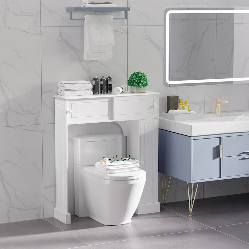 Badezimmerschrank über der Toilette mit verstellbaren Einlegeböden